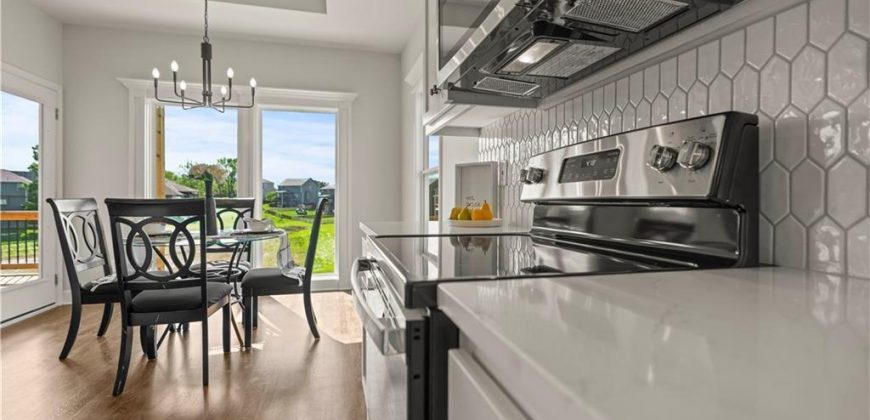 Homes for Sale in Liberty, MO 64068 | 1015  Poplar Lane