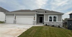 Homes for Sale in Liberty, MO 64068 | 1015  Poplar Lane