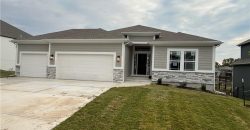 Homes for Sale in Liberty, MO 64068 | 1015  Poplar Lane