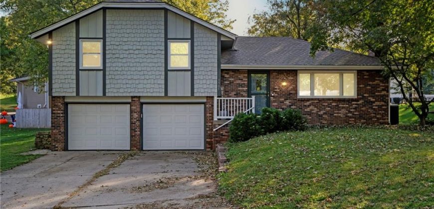 Homes for Sale in Platte City, MO 64079 | 1505  Hale Avenue