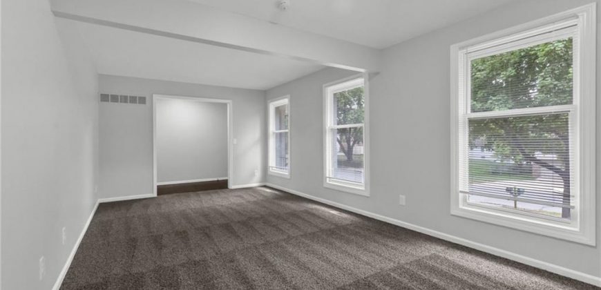 Homes for Sale in Gladstone, MO 64119 | 3712 NE 77th Street