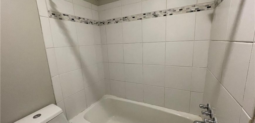 Homes for Sale in Kansas City, MO 64152 | 5776 N Anita Avenue Homes for Sale in Kansas City, MO 64152 | 5776 N Anita Avenue