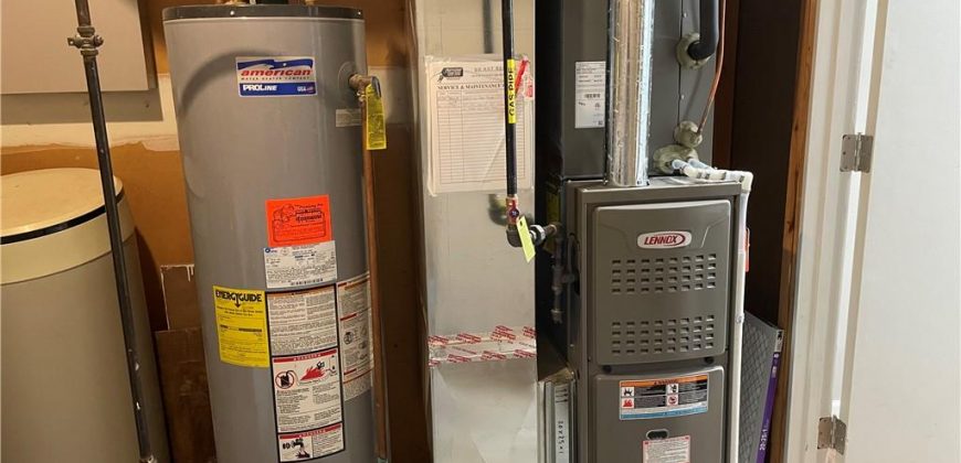 Homes for Sale in Kansas City, MO 64152 | 5776 N Anita Avenue Homes for Sale in Kansas City, MO 64152 | 5776 N Anita Avenue