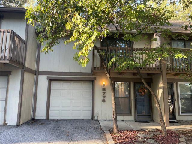 Homes for Sale in Kansas City, MO 64152 | 5776 N Anita Avenue