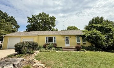 Homes for Sale in Kansas City, MO 64151 | 5817 N Lenox Avenue