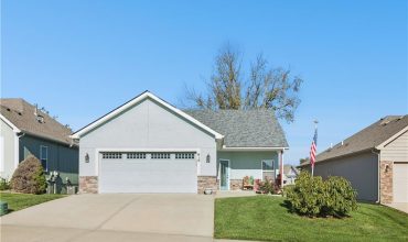 Homes for Sale in Kearney, MO 64060 | 610 E Porter Ridge Court