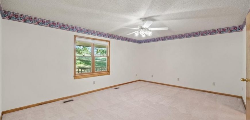 Homes for Sale in Smithville, MO 64089 | 4801  160th Street