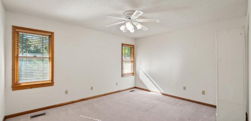 Homes for Sale in Smithville, MO 64089 | 4801  160th Street