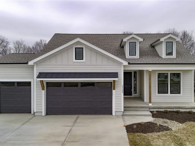 Homes for Sale in Platte City, MO 64079 | 12440 NW Appaloosa Street