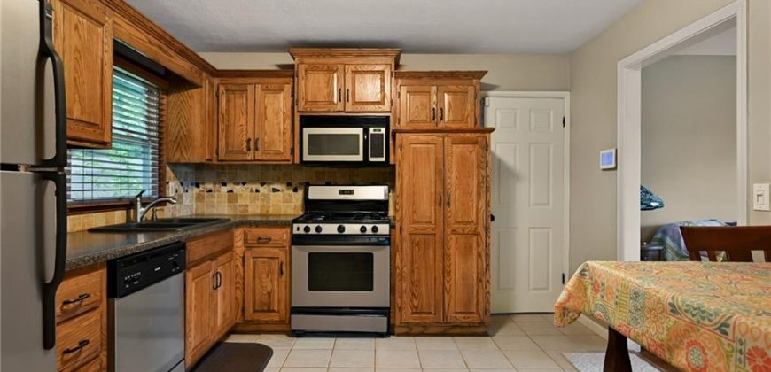 Homes for Sale in Weatherby Lake, MO 64152 | 8000 NW Potomac Street