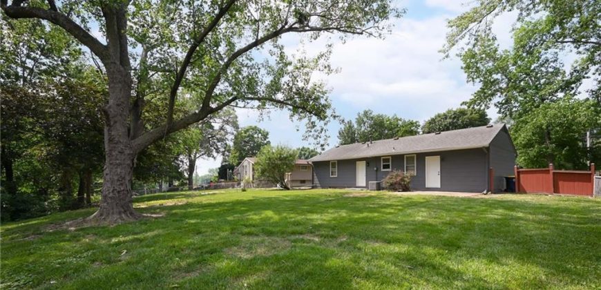 Homes for Sale in Kansas City, MO 64117 | 4327 N Drury Avenue