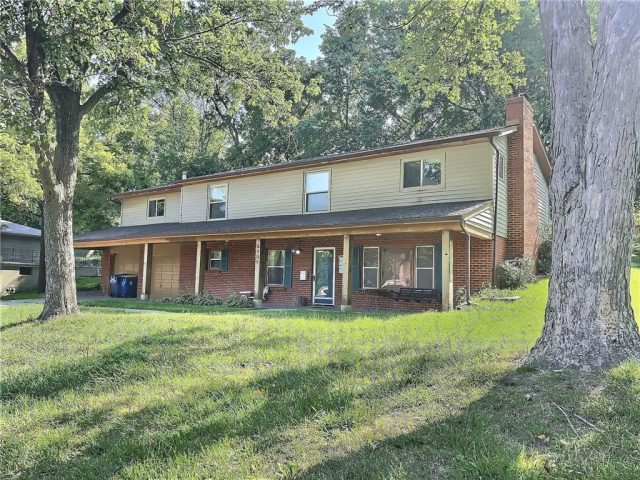 Homes for Sale in Gladstone, MO 64118 | 6909 N BALTIMORE Avenue