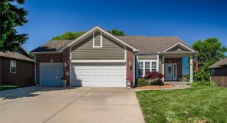 Homes for Sale in Kearney, MO 64060 | 408  Briar Lane