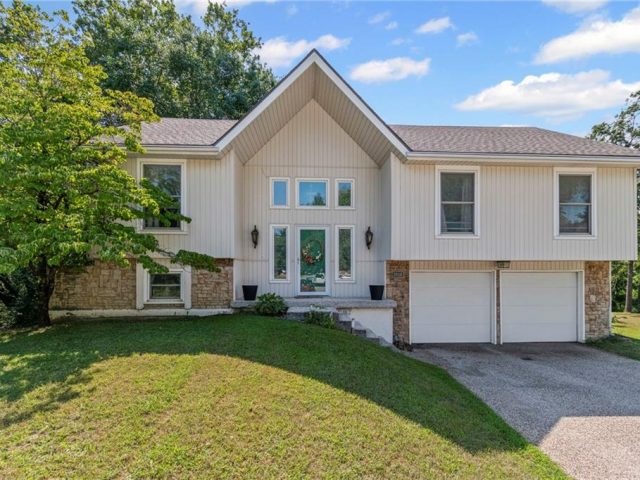 Homes for Sale in Kansas City, MO 64151 | 3016 NW 83rd Terrace
