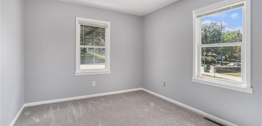 Homes for Sale in Kansas City, MO 64118 | 1008 NE 72nd Street