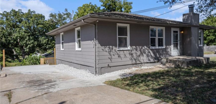 Homes for Sale in Kansas City, MO 64118 | 1008 NE 72nd Street