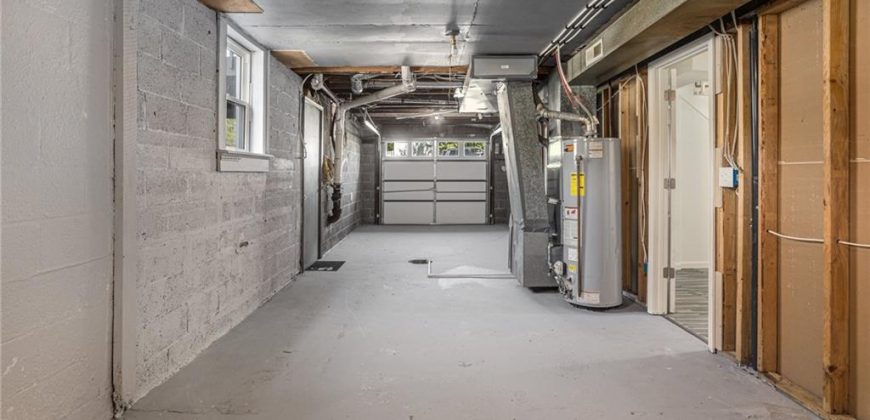 Homes for Sale in Kansas City, MO 64118 | 1008 NE 72nd Street