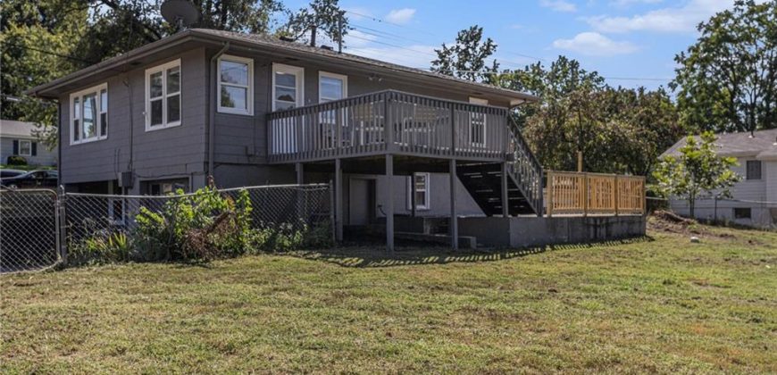 Homes for Sale in Kansas City, MO 64118 | 1008 NE 72nd Street