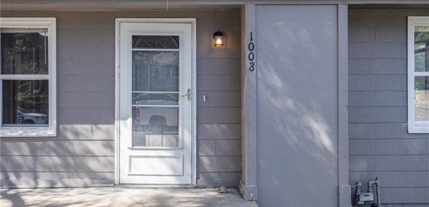 Homes for Sale in Kansas City, MO 64118 | 1008 NE 72nd Street