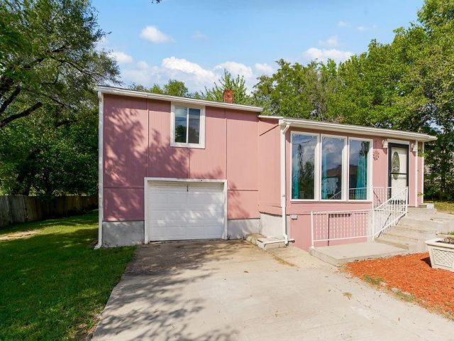 Homes for Sale in Kansas City, MO 64119 | 3706 NE 82nd Terrace