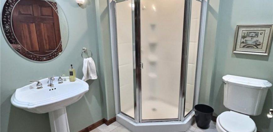 Homes for Sale in Kansas City, MO 64152 | 8205 NW 81st Court