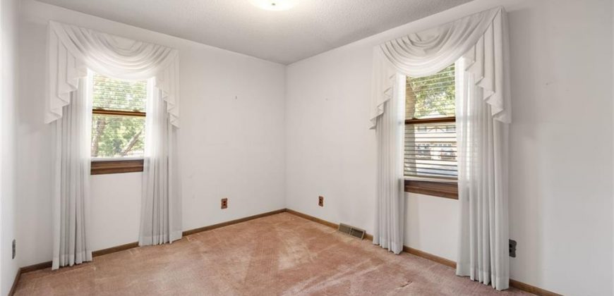 Homes for Sale in Gladstone, MO 64119 | 3713 NE 77th Street