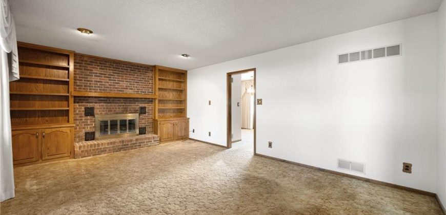 Homes for Sale in Gladstone, MO 64119 | 3713 NE 77th Street