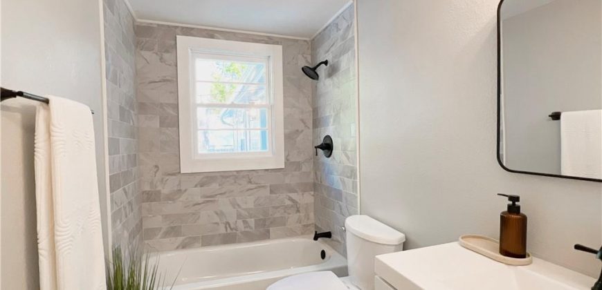 Homes for Sale in Kansas City, MO 64118 | 4 NW 81st Street