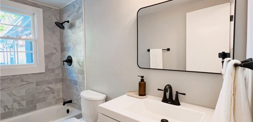 Homes for Sale in Kansas City, MO 64118 | 4 NW 81st Street