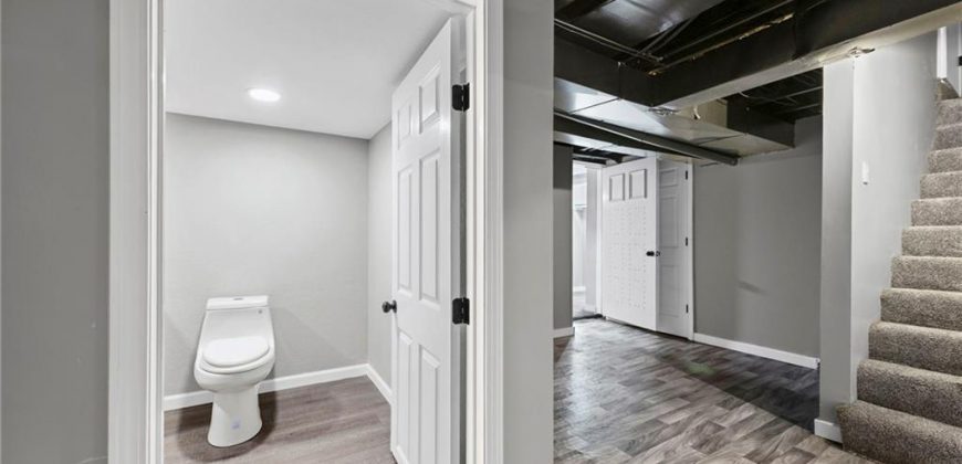 Homes for Sale in Kansas City, MO 64118 | 4 NW 81st Street