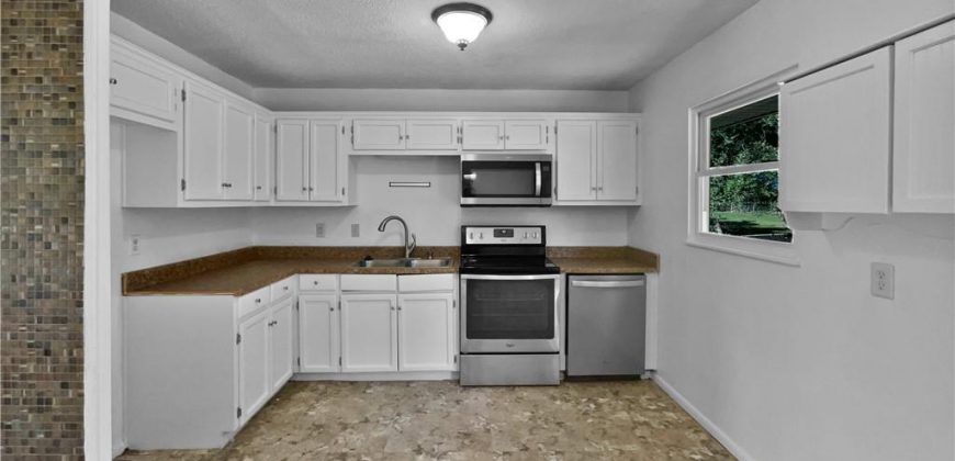 Homes for Sale in Liberty, MO 64068 | 1209  Liberty Drive Terrace