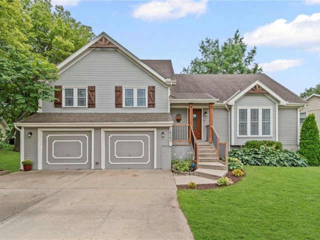 Homes for Sale in Kansas City, MO 64157 | 10505 NE 97th Terrace