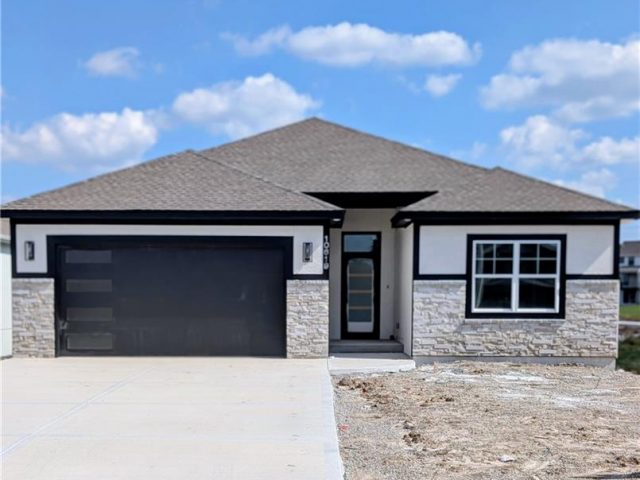 Homes for Sale in Kansas City, MO 64155 | 10619 N Bell Street