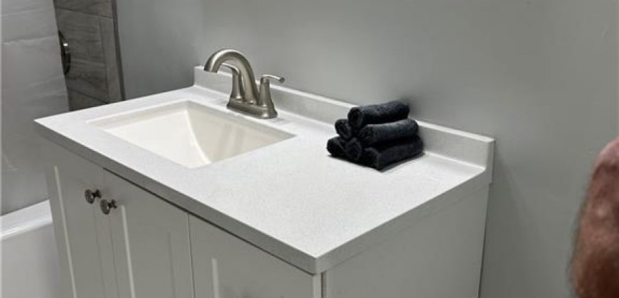 Homes for Sale in Parkville, MO 64152 | 5917 NW Bell Road