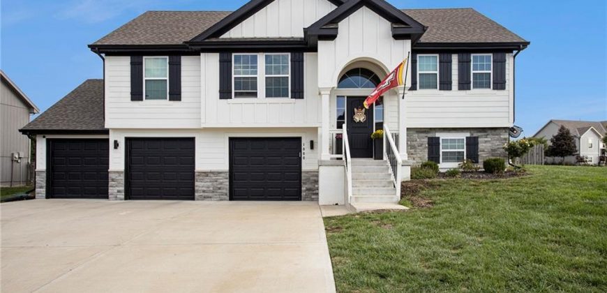 Homes for Sale in Kearney, MO 64060 | 1000 W 10th Avenue