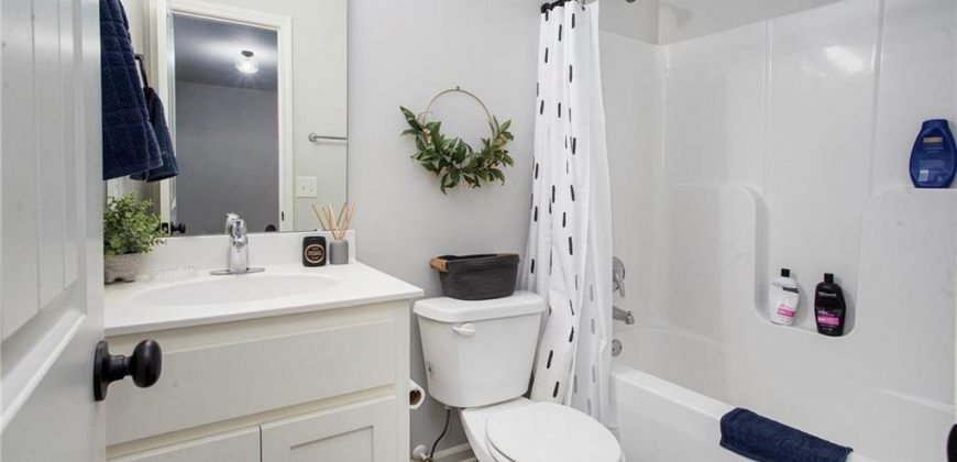 Homes for Sale in Kearney, MO 64060 | 1000 W 10th Avenue