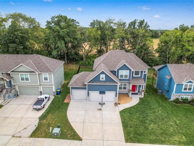 Homes for Sale in Liberty, MO 64068 | 429  Lilly Lane