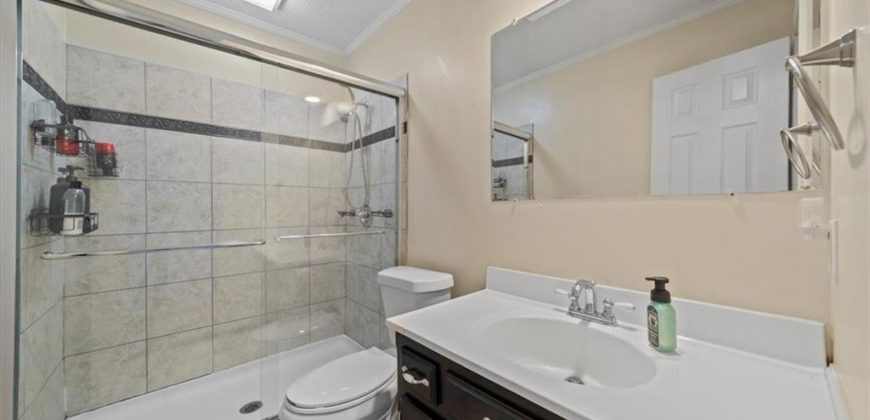 Homes for Sale in Gladstone, MO 64119 | 6101 N Cleveland Avenue