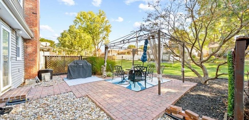 Homes for Sale in Gladstone, MO 64119 | 6101 N Cleveland Avenue