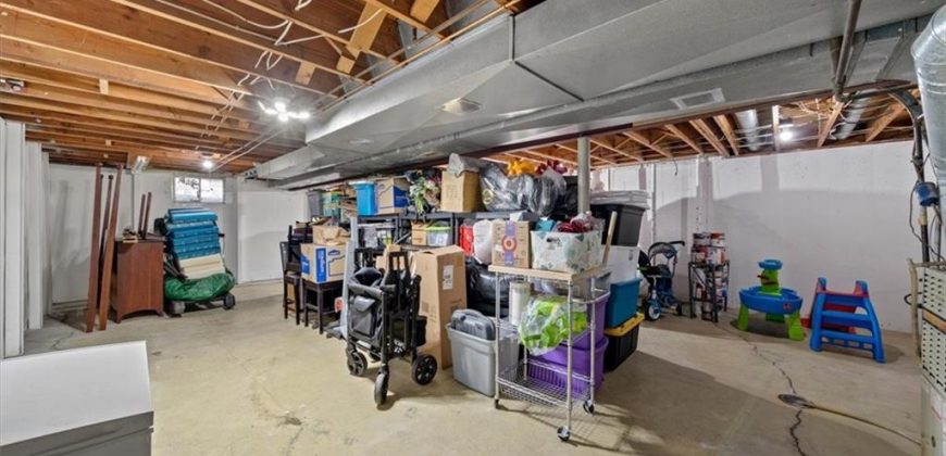 Homes for Sale in Gladstone, MO 64119 | 6101 N Cleveland Avenue