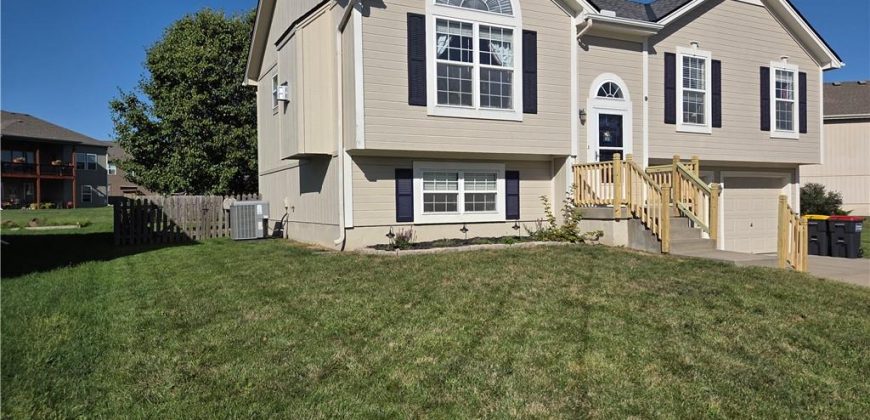 Homes for Sale in Kearney, MO 64060 | 1812  Lauren Lane