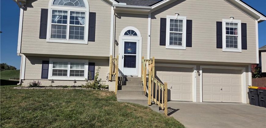 Homes for Sale in Kearney, MO 64060 | 1812  Lauren Lane