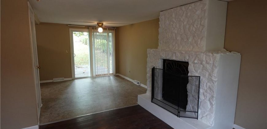 Homes for Sale in Kansas City, MO 64119 | 4949 N Topping Avenue