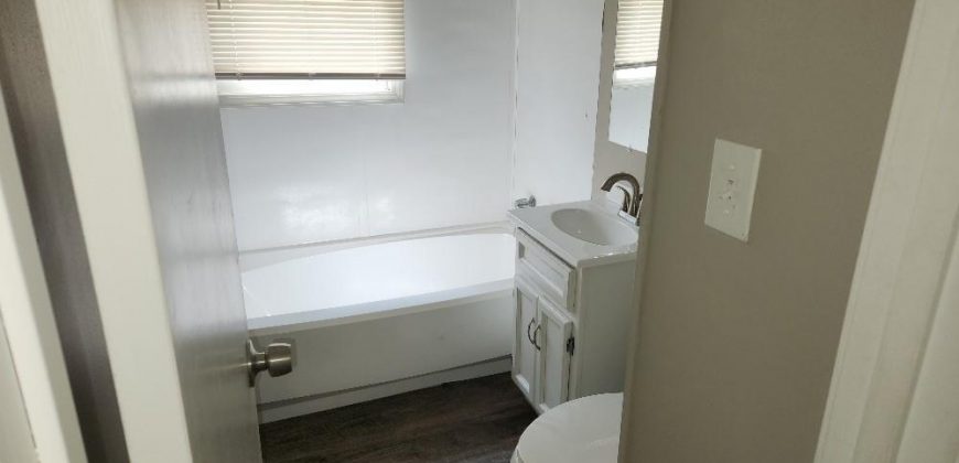 Homes for Sale in Liberty, MO 64068 | 913 S Missouri Street