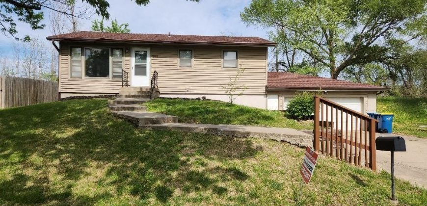 Homes for Sale in Liberty, MO 64068 | 913 S Missouri Street