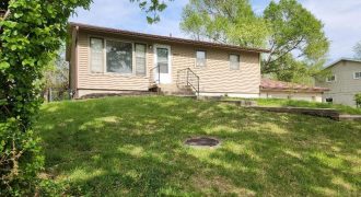 Homes for Sale in Liberty, MO 64068 | 913 S Missouri Street