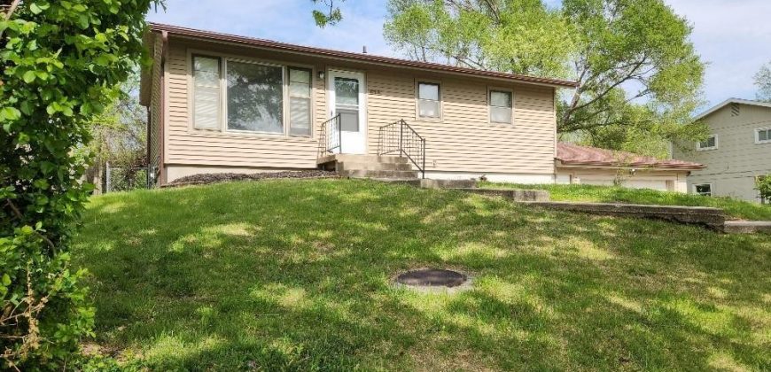 Homes for Sale in Liberty, MO 64068 | 913 S Missouri Street