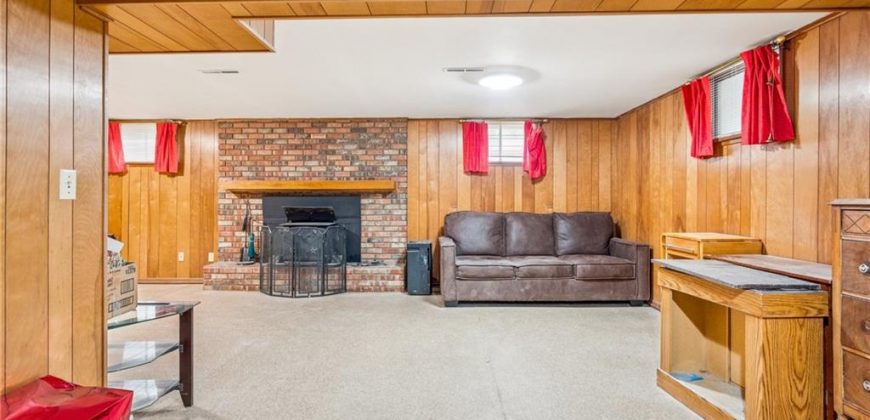 Homes for Sale in Smithville, MO 64089 | 3  Carver Place Homes for Sale in Smithville, MO 64089 | 3  Carver Place