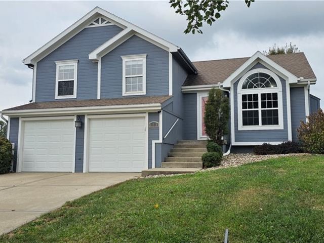 Homes for Sale in Kansas City, MO 64156 | 11518 N Winchester Avenue