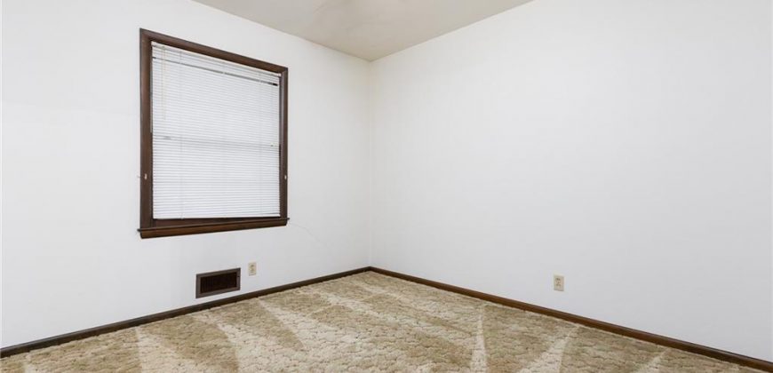 Homes for Sale in Kansas City, MO 64119 | 483 NE Meadowbrook Road